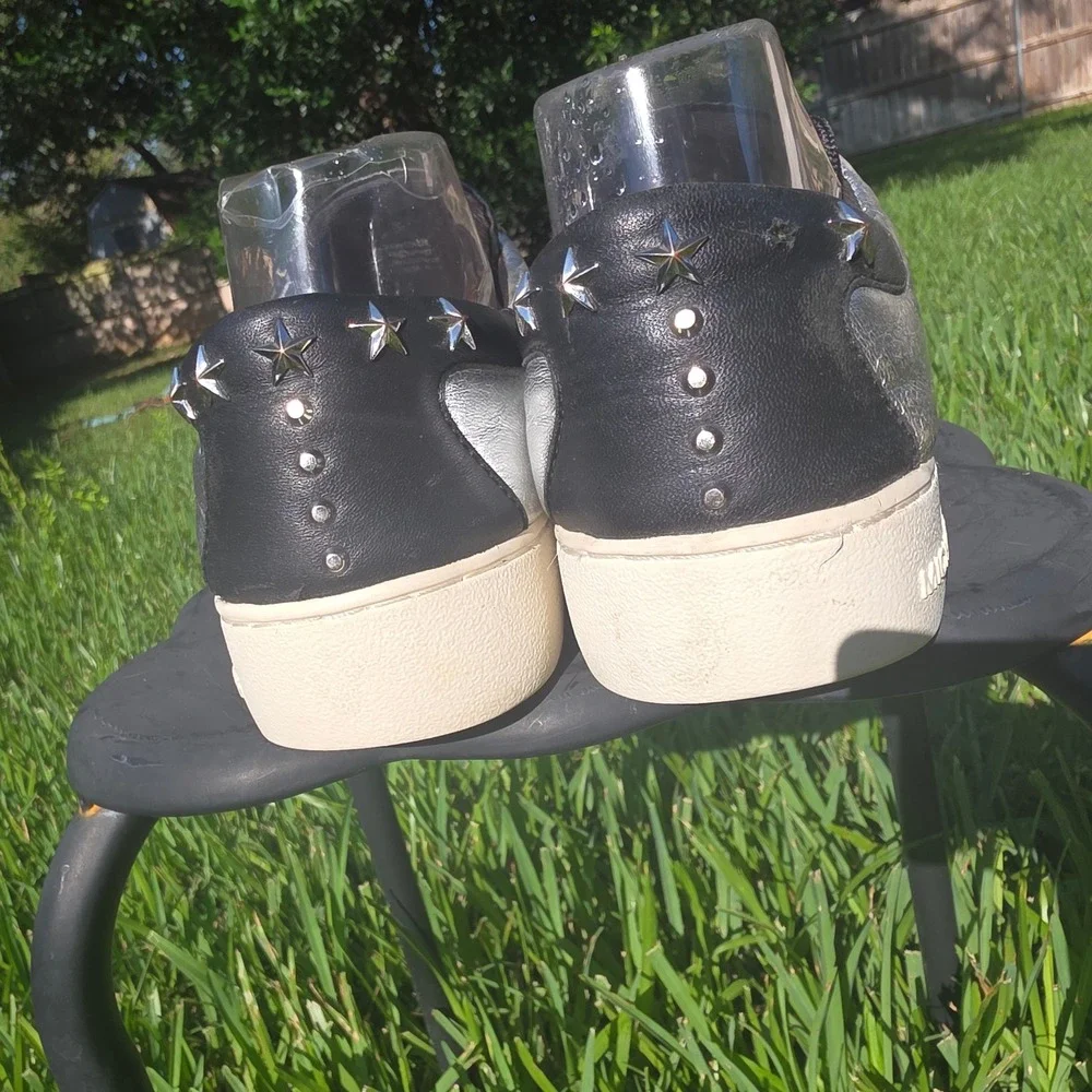 Michael Kors Metallic Silver Star Studded Low Top Sneakers Womens Shoes